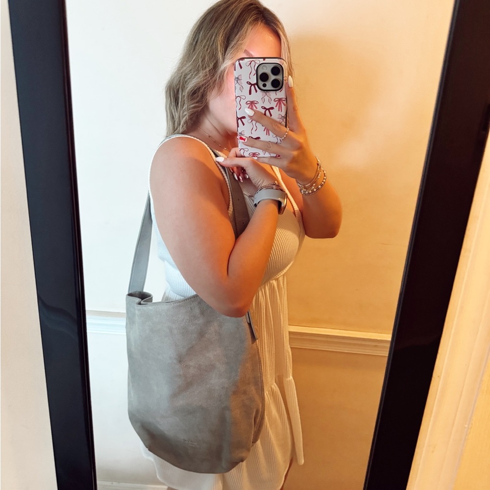 Margot Elegant Gray Women's Shoulder Bag